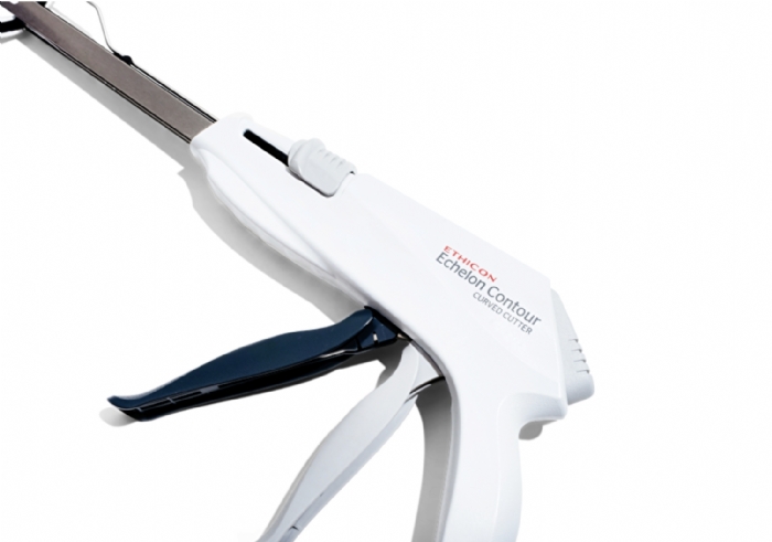 ECHELON CONTOUR™ Curved Cutter GCS40B 40mm Stapler with Blue Reload – Regular Tissue