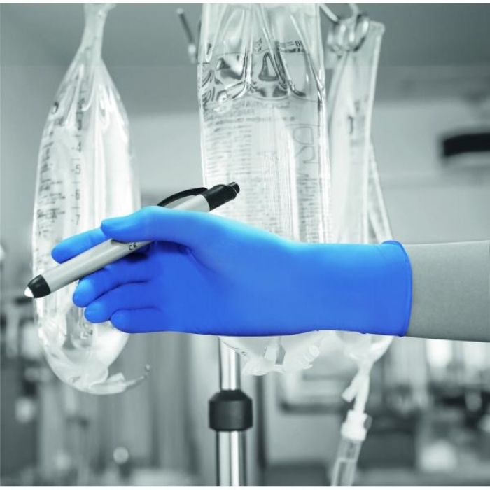 GS690 Sterile Powder Free Nitrile Examination Gloves