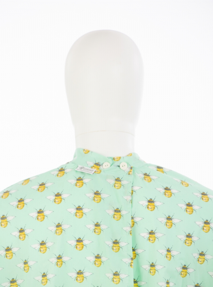 Bumble Bee Meadow Surgical Gown 100% Cotton